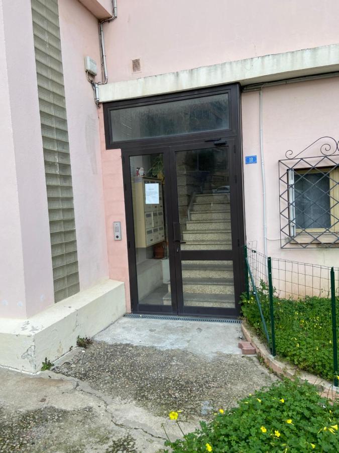 Ajaccio Magnifique T2 45m2 neuf 5 personnes Clim wifi stationnement gratuit centre ville plage à 300m Esterno foto